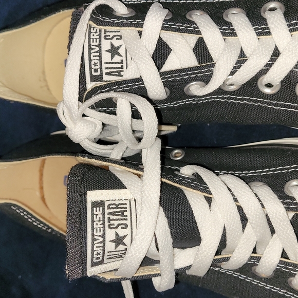 New Chuck Taylor Converse Allstars sizes 11 and 12 - Picture 4 of 7